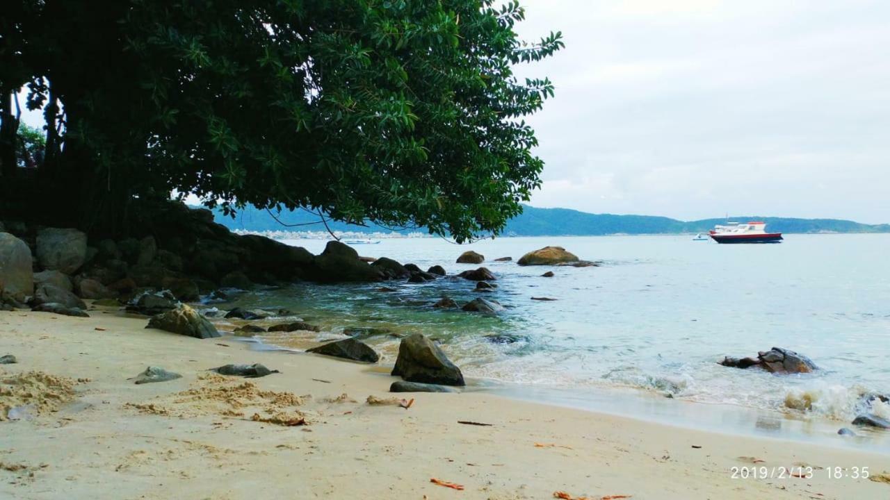 Praia De Bombinhas Res Solar Das Bromelias Екстериор снимка