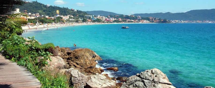 Praia De Bombinhas Res Solar Das Bromelias Екстериор снимка